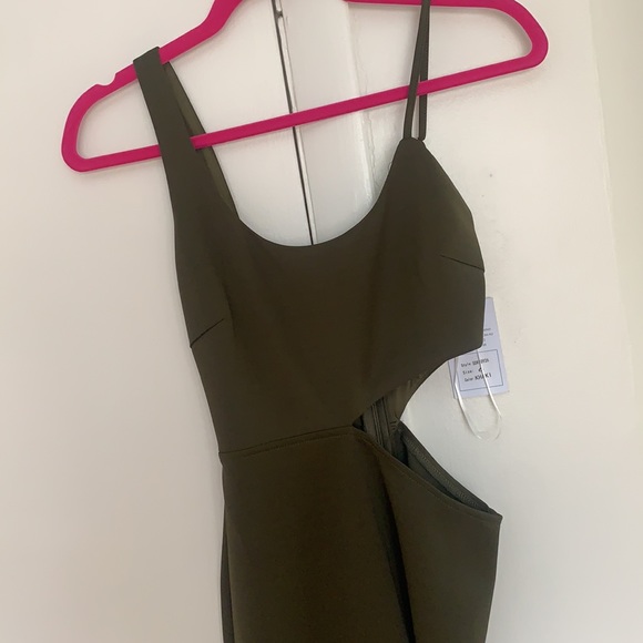 NWT Hello Molly Sweet Lines Khaki Midi Dress - Picture 5 of 7